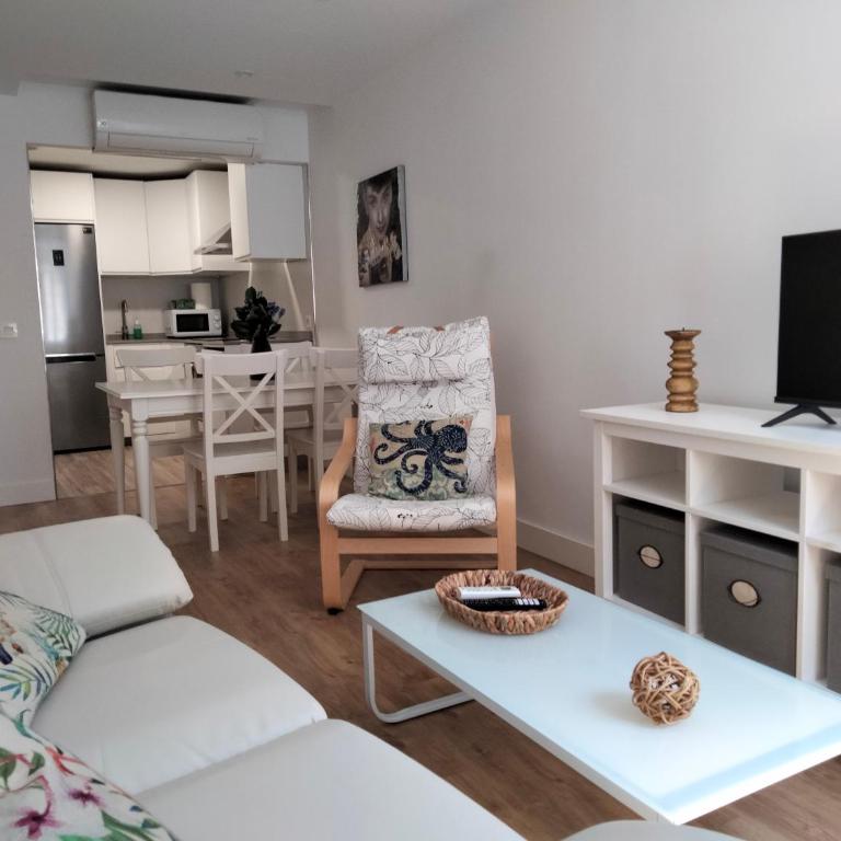 Moderno apartamento en zona antigua - Apartamento de 2 dormitorios - 2