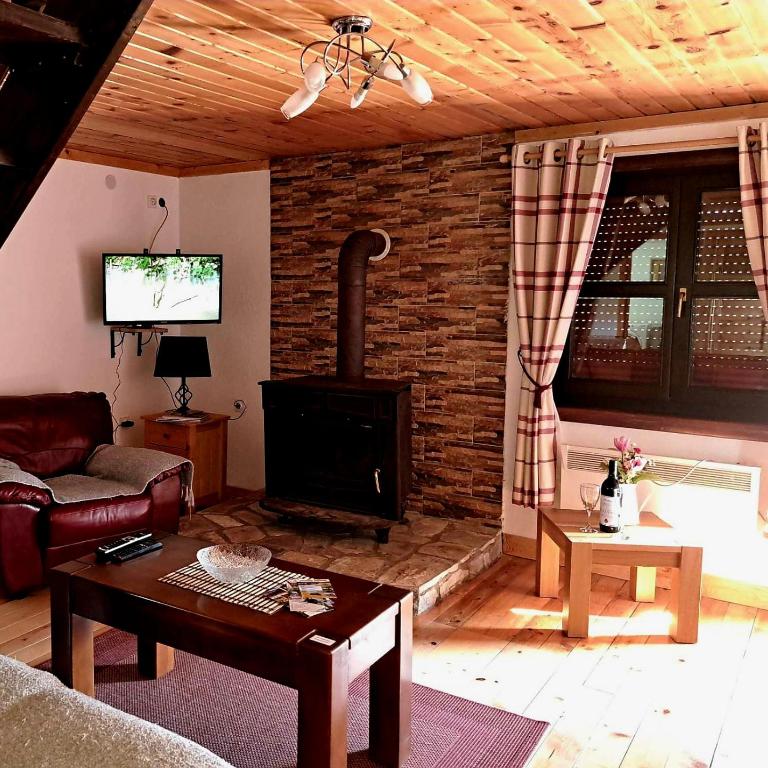 Mountain Soul Rest - Two-Bedroom House - 9