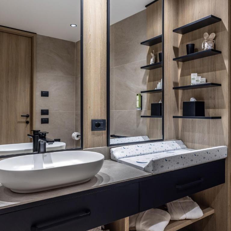 Gardea SoulFamily Resort - Zimmer mit Kingsize-Bett und Balkon - 4