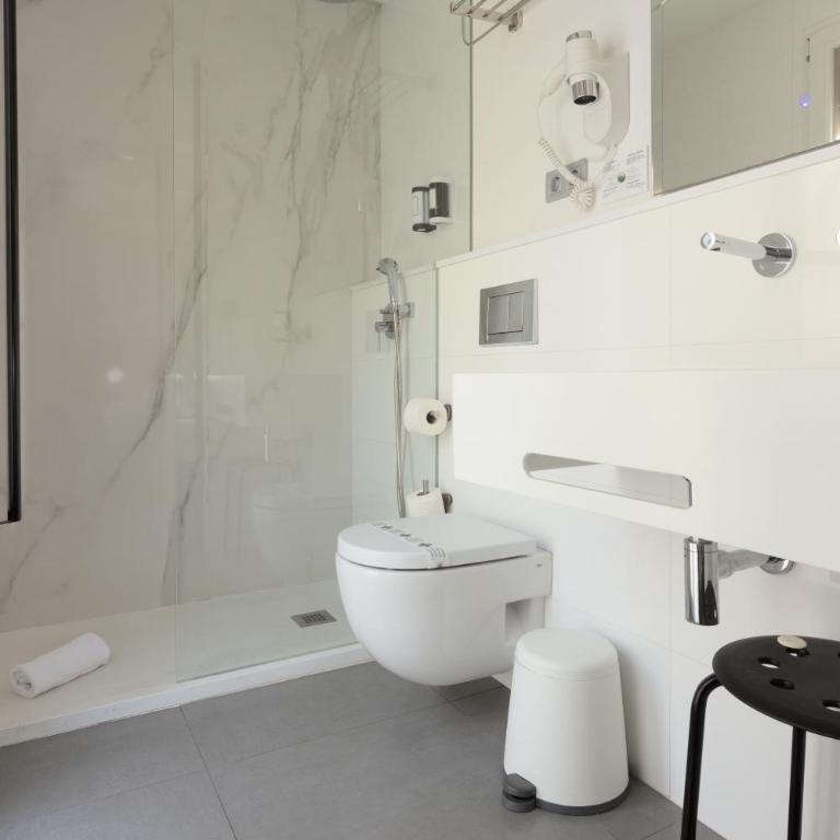 Hotel La Milagrosa - Chambre Double ou Lits Jumeaux - 4