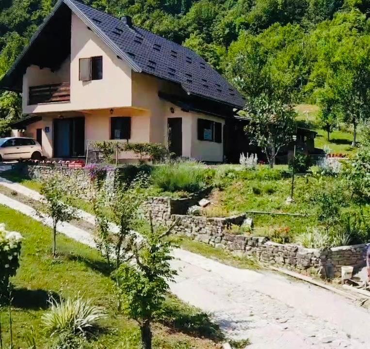 Holiday Home Ajaz Bihac - Four-Bedroom House - 22
