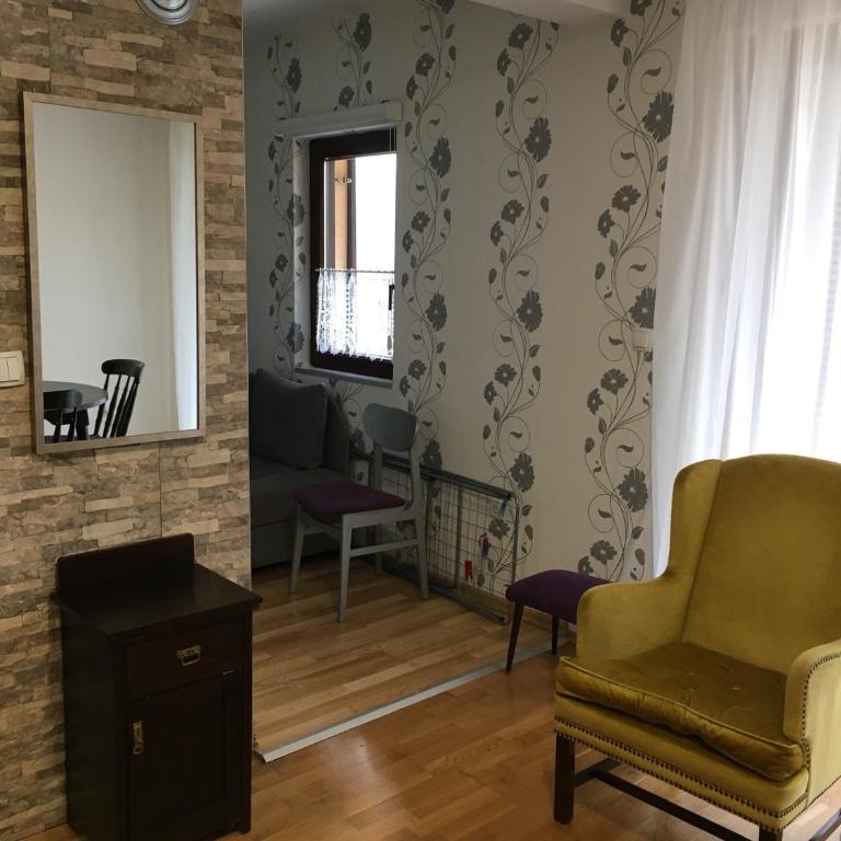 Holiday Home Ajaz Bihac - Four-Bedroom House - 54
