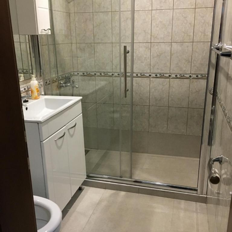 Holiday Home Ajaz Bihac - Four-Bedroom House - 44