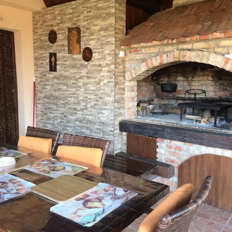 Holiday Home Ajaz Bihac - Four-Bedroom House - 31