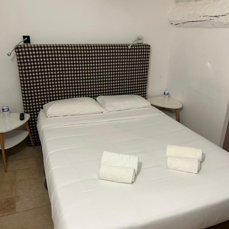 Manade des Baumelles - Quadruple Room with Private Bathroom - 3