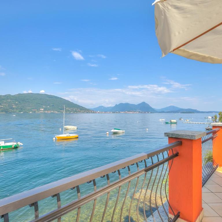 Red House: Beachfront Terrace & Private Beach - Happy Rentals - Appartamento - Piano Terra - 22