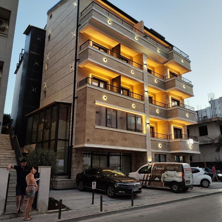 AMD Premium rooms Budva - Deluks Dvokrevetna Soba sa Bračnim Krevetom/Zasebnim Krevetima i Balkonom - 2