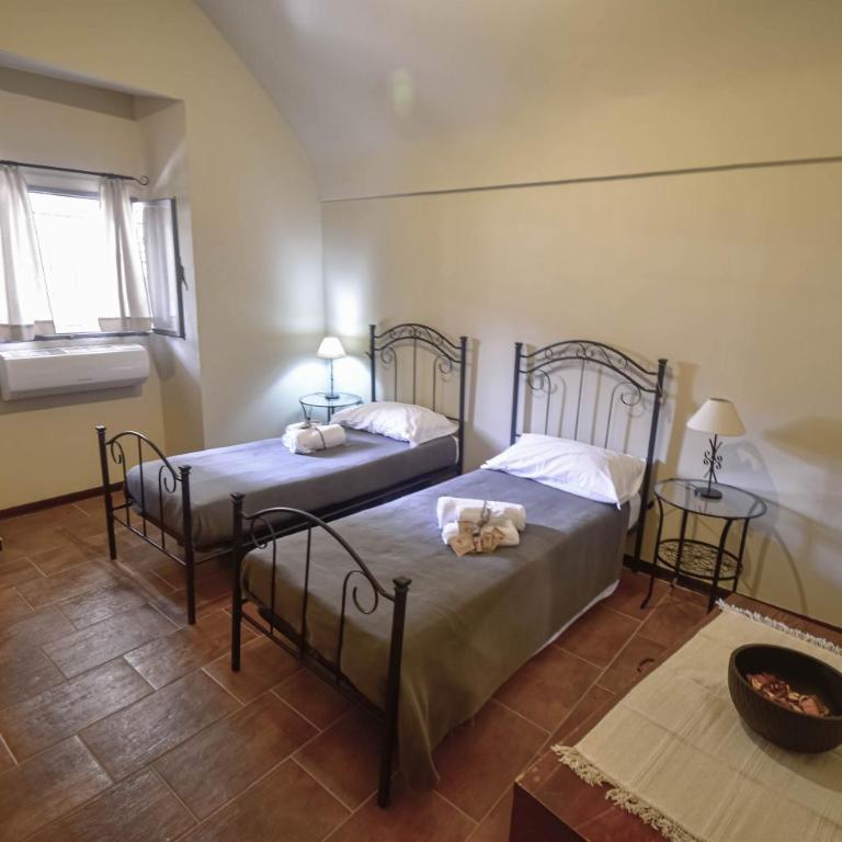 Domum in petra casa nella roccia Self check - in - Two-Bedroom House - 6