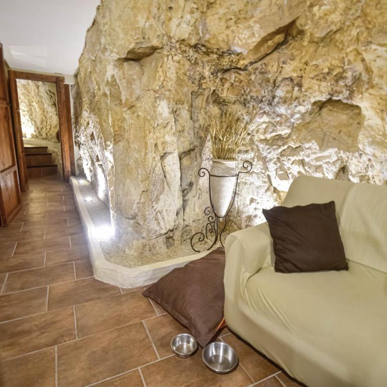 Domum in petra casa nella roccia Self check - in - Two-Bedroom House - 16
