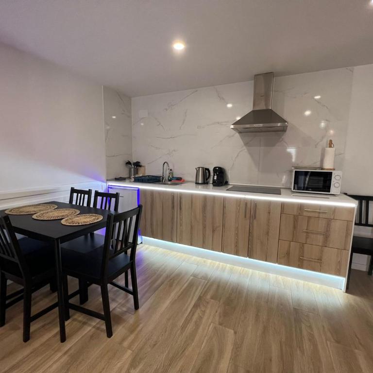 Carbonell 1 - Apartment - Split Level - 13