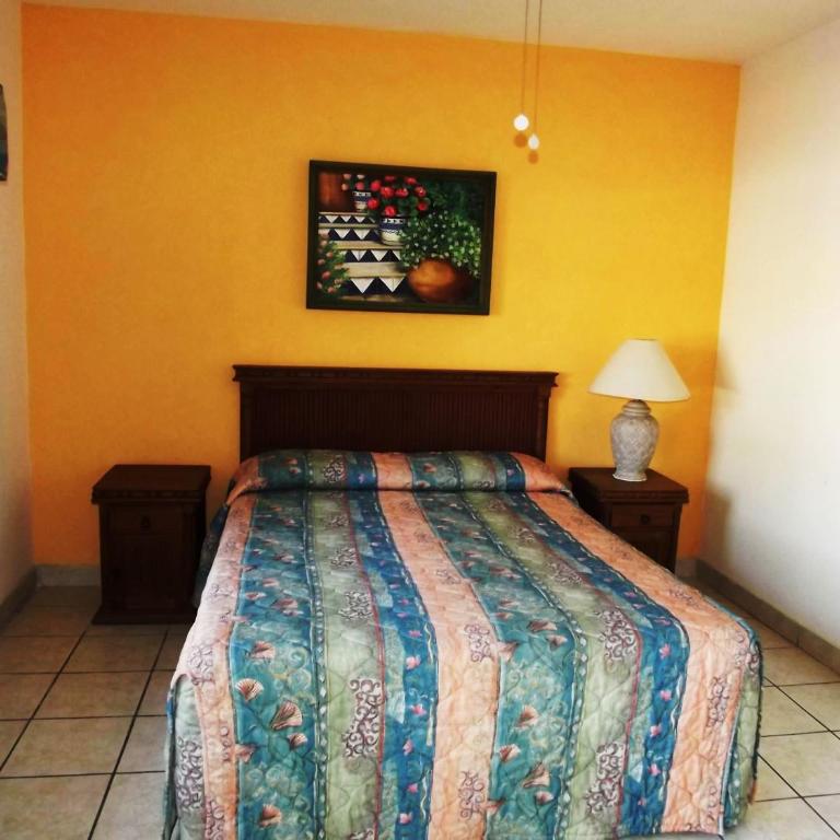 Hotel La Hacienda de la Langosta Roja - Habitación con cama grande - 1