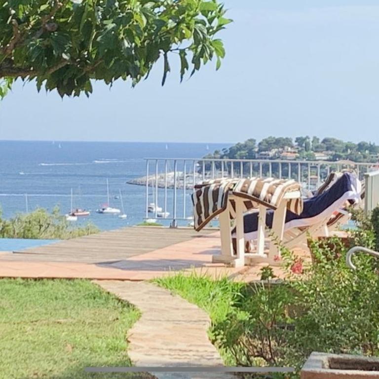 Les Citronniers - Splendide vue mer accès plage à pieds à 5 minutes - Villa con Vista Mare - 4