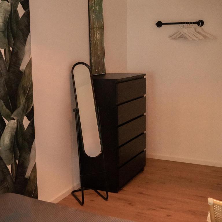 MOREHOME Sonnenterrasse & Heimkino Switch 2 - Apartment mit 2 Schlafzimmern - 5