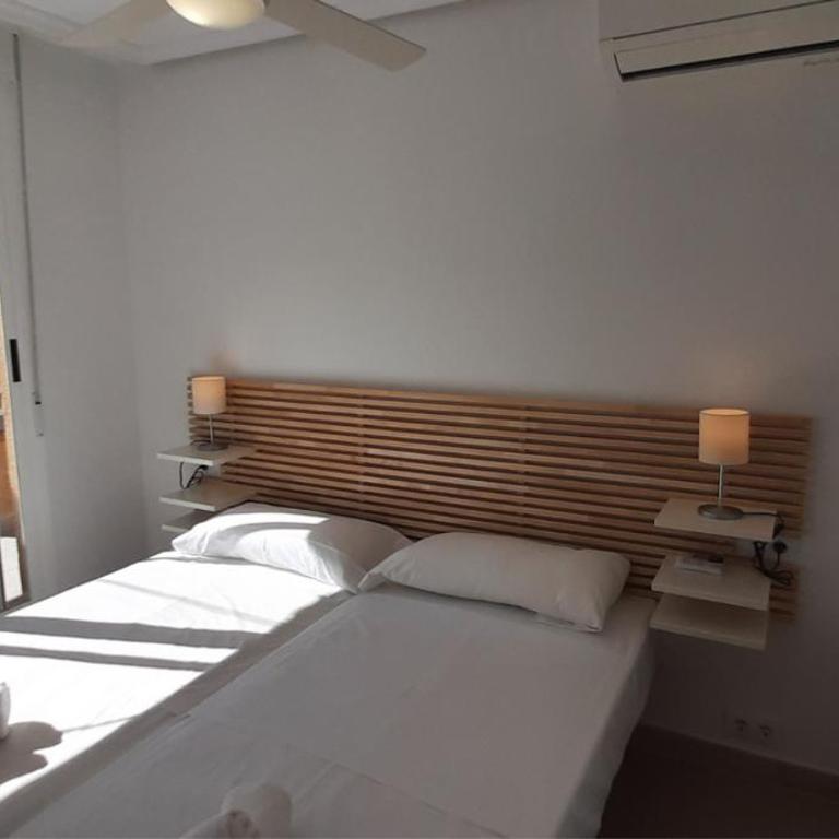 Ático en Urb Bahía de Dénia sin ascensor de Vacaciones Mar por Medio - Three-Bedroom Apartment - 4