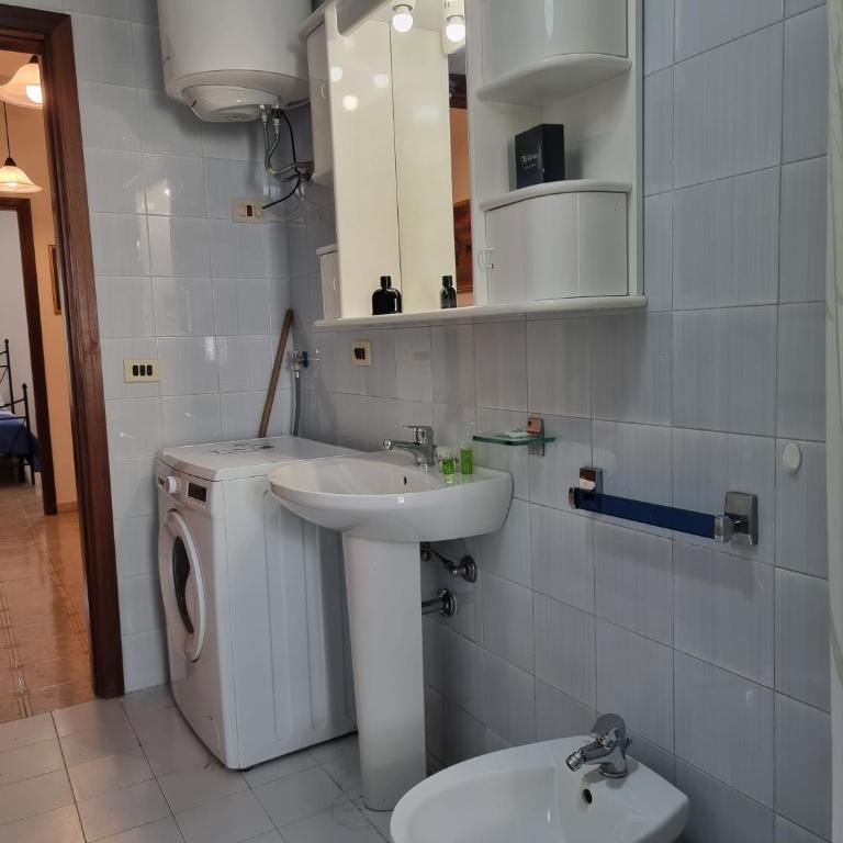 Lo Scorcio sul Mare by Holiday World - Apartment mit 2 Schlafzimmern - 11
