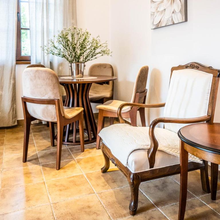 Villa Chantal - One-Bedroom Apartment - 6