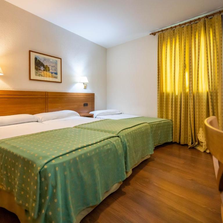 YIT Conquista de Toledo - Habitación Doble con cama supletoria - 3