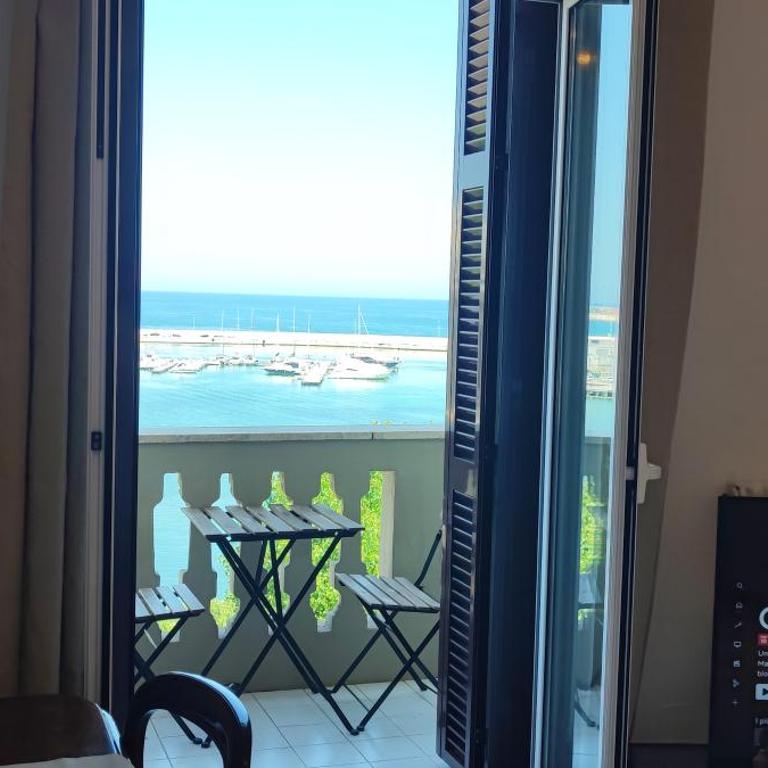 Adua Exclusive Suite - Appartamento con 2 Camere da Letto - 1