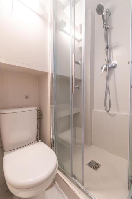 Duplex Parisien charmant en face métro13 - Apartamento de 1 dormitorio - 25