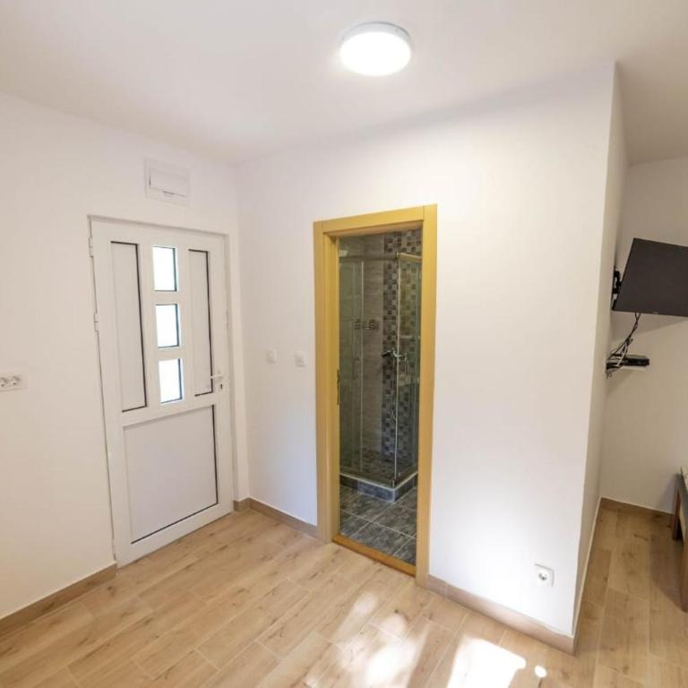 Šljivo Apartmani - One-Bedroom Apartment - 5