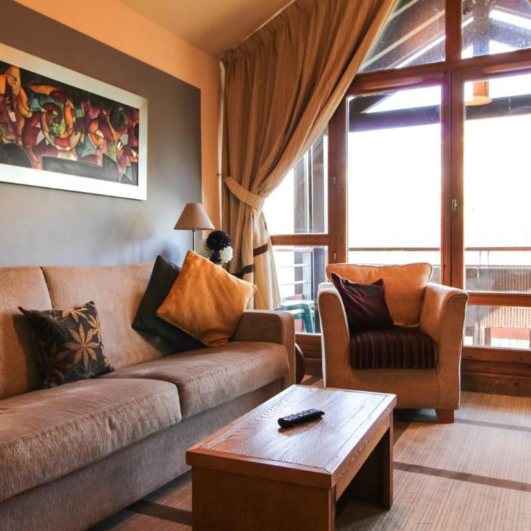 Exceptional 3 bed Penthouse with fireplace and stunning views - Penthouse-Apartment - 83