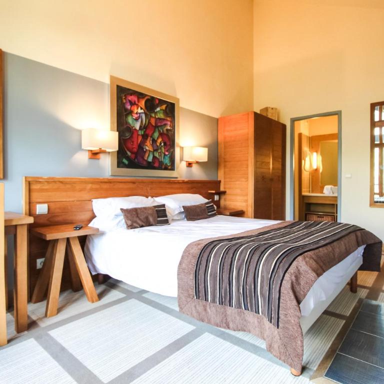Exceptional 3 bed Penthouse with fireplace and stunning views - Penthouse-Apartment - 55