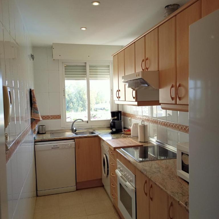 LORCRIMAR 2, PUERTO BANUS - Two-Bedroom Apartment - 11