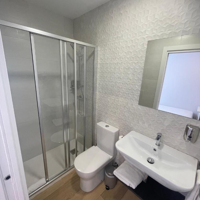 Habitaciones Arrisal - Single Room with Private Bathroom - 2