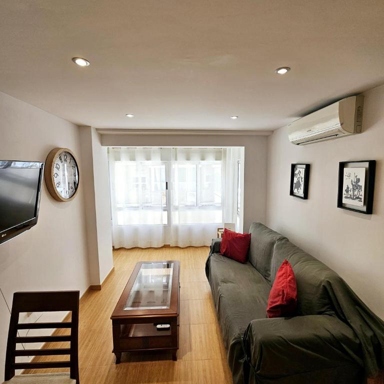 PANDORA City Center Apartment by SunCastle apartamentos - One-Bedroom Apartment - 3