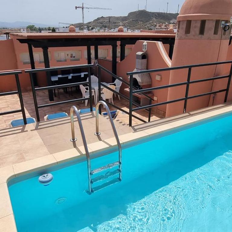 Apartamentos Paraiso Vera Playa, Ed Palmerston, Atico K a pie de playa, piscina privada en solarium, WiFi - Apartamento Ático - 1