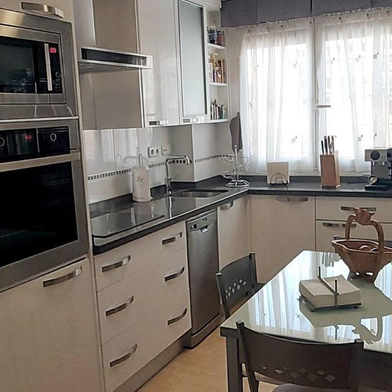 Superacogedor y semicentrico piso - Apartamento de 3 dormitorios - 21