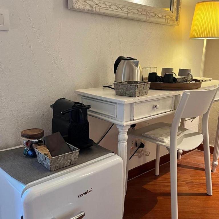 Apulia Journey - Manzoni 11 - Double Room with Private Bathroom - 2