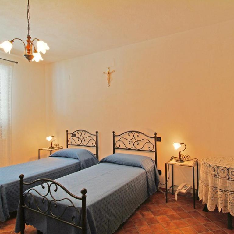 Agriturismo Il Tratturo - Camera Tripla con Bagno Privato Esterno - 1
