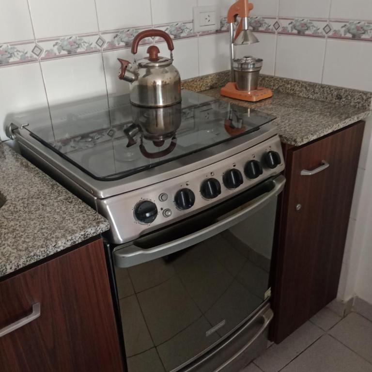ALOJAMIENTOS ROSARIO! A media cuadra de la principal Av Boulevard Oroño! - Apartamento de 1 dormitorio - 12