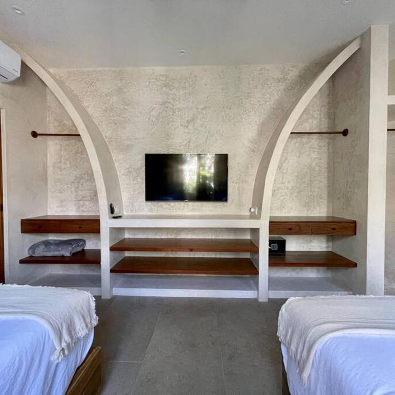 Casa Kuk, stylish, Beach at 5 min, Pool, Concierge - Villa - 59