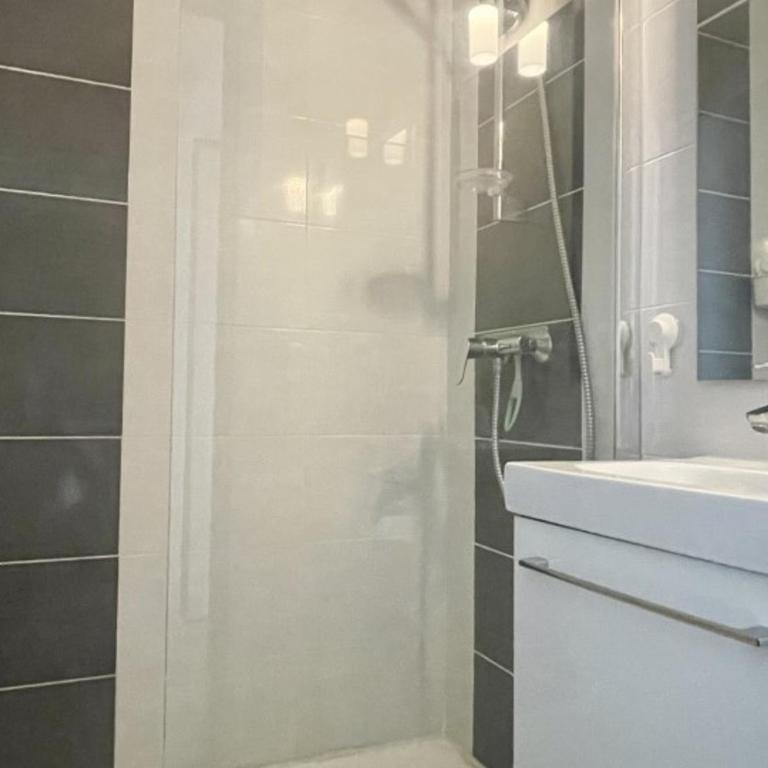 Magnifique T2 climatisé avec terrasse à Canet-en-Roussillon - FR-1-748-7 - Appartement - 6