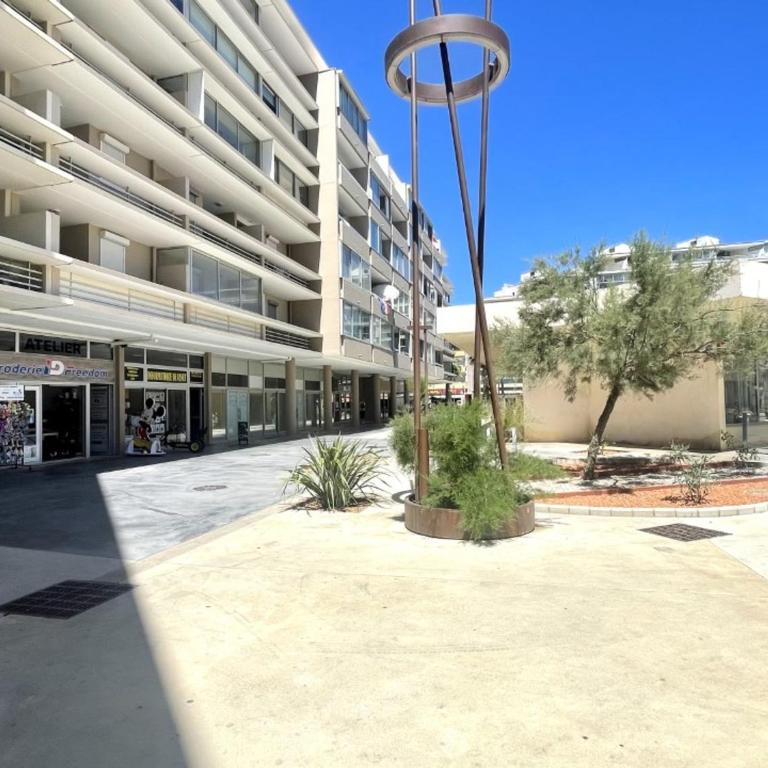 Appartement Moderne 5 Couchages avec Parking et Piscine - FR-1-748-8 - Apartamento - 10