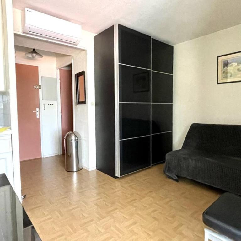 Appartement 2 pièces avec parking, WIFI, et climatisation - FR-1-748-14 - Apartamento - 6