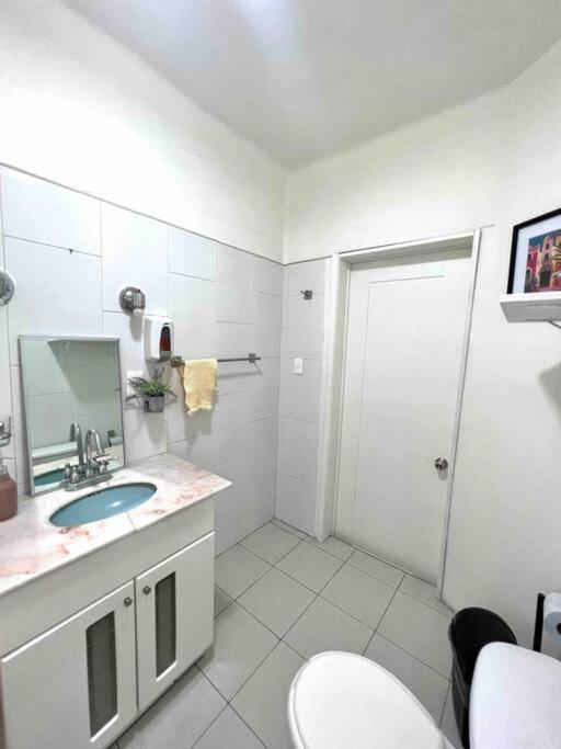 Departamento en Juan Escutia Condesa - Apartamento de 3 dormitorios - 3