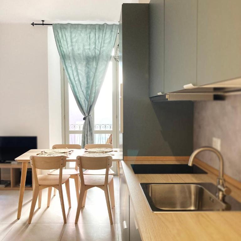 Apartment Via Sant'Alessandro 22 - Sostify - Monolocale con Balcone - 7