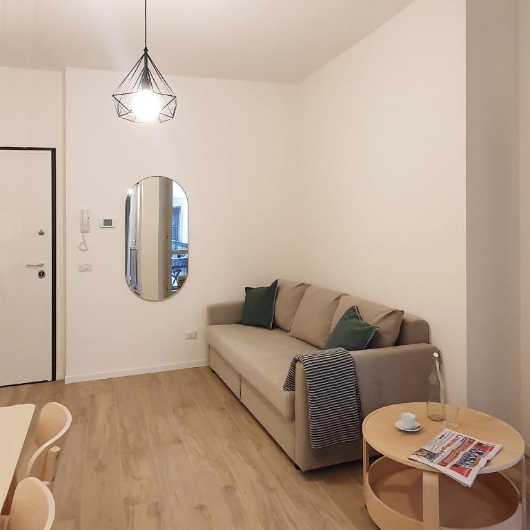 Apartment Via Sant'Alessandro 22 - Sostify - Appartamento con 1 Camera da Letto - 22