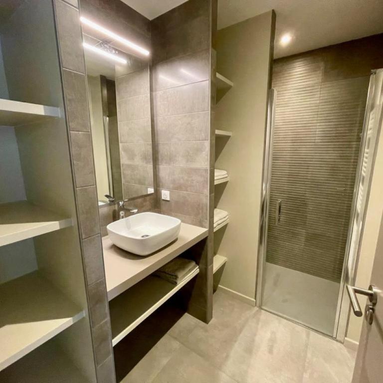 La Pinede 350m de la Plage - Casa con 3 Camere da Letto - 20
