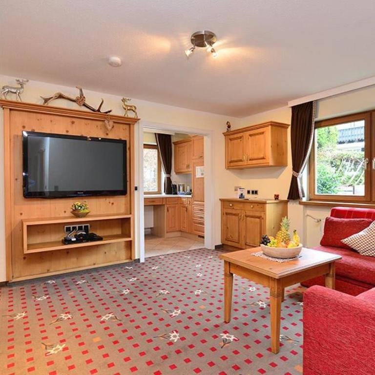Landhotel Alphorn - Apartment mit 2 Schlafzimmern - 2
