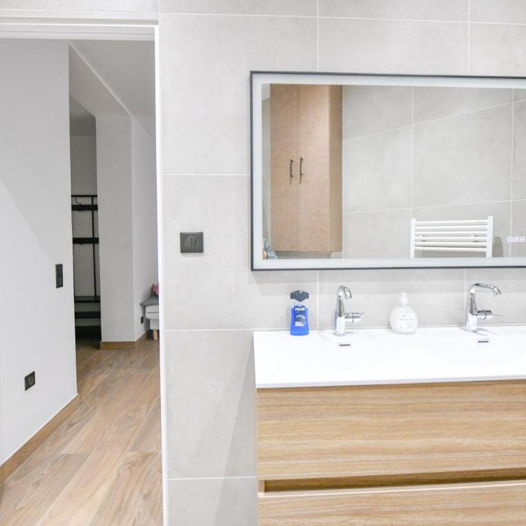 Montmartre Cour parisienne Parking offert - Sacré-Cœur - Appartement 1 Chambre - 15