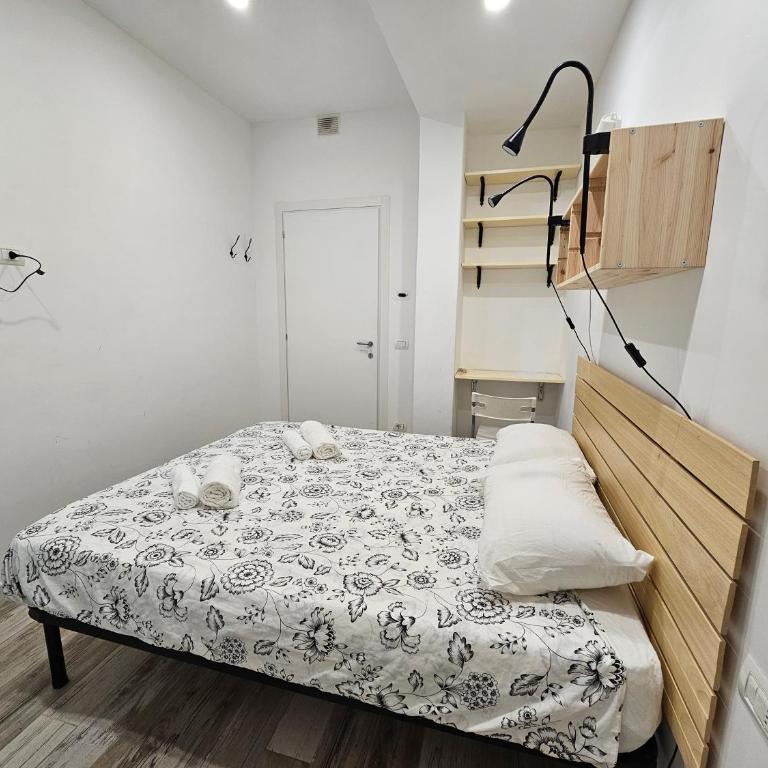 Kos - Double Room with Private Bathroom - 3