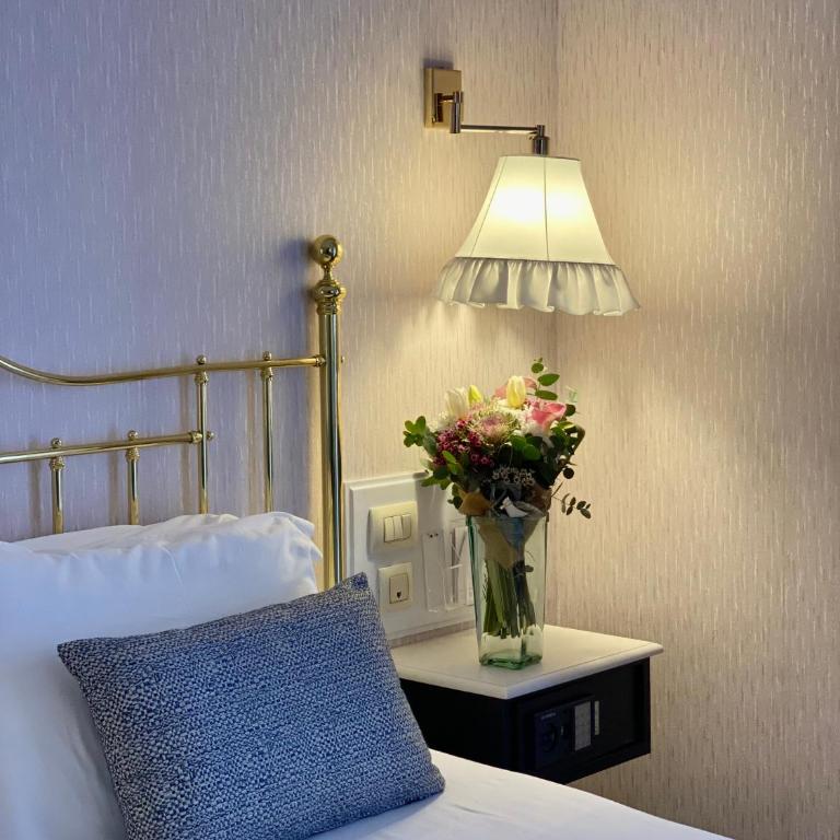Hotel Continental Barcelona - Double Room Compaq with Double Bed - 3