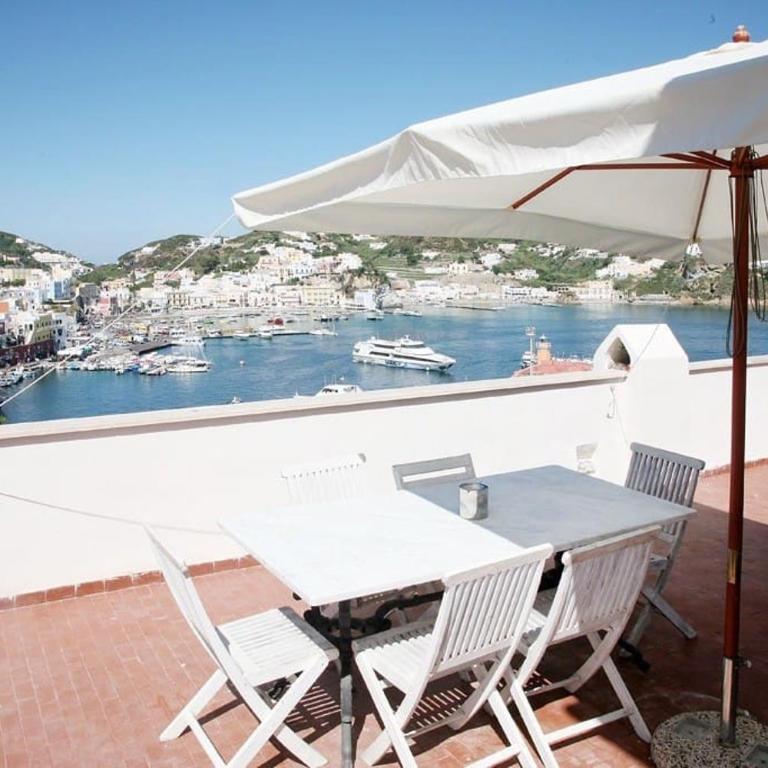 Marbnb Appartamenti Ponza Centro porto Appartamento Cupola - Appartamento con 2 Camere da Letto - 1