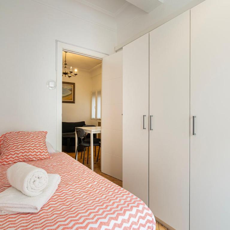 Plaza de España Madrid Centro TEMPORAL M JAM472 - Three-Bedroom Apartment - 13