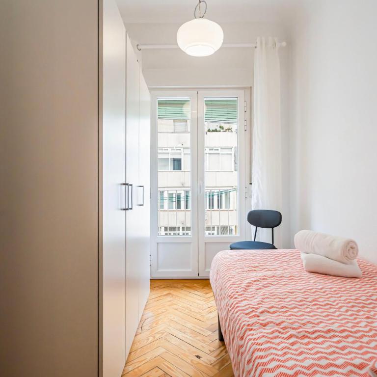 Plaza de España Madrid Centro TEMPORAL M JAM472 - Three-Bedroom Apartment - 12