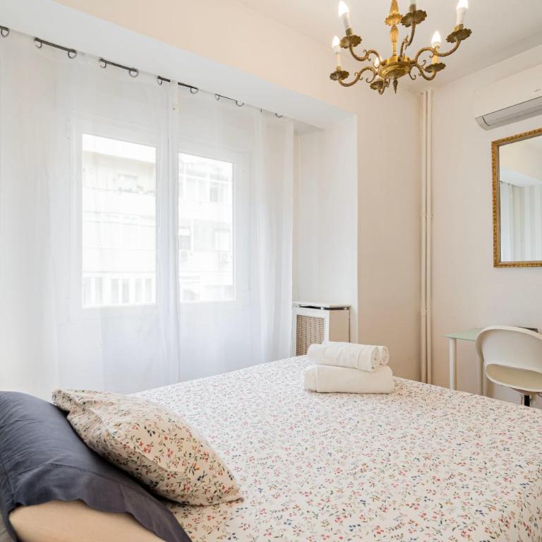Plaza de España Madrid Centro TEMPORAL M JAM472 - Three-Bedroom Apartment - 15